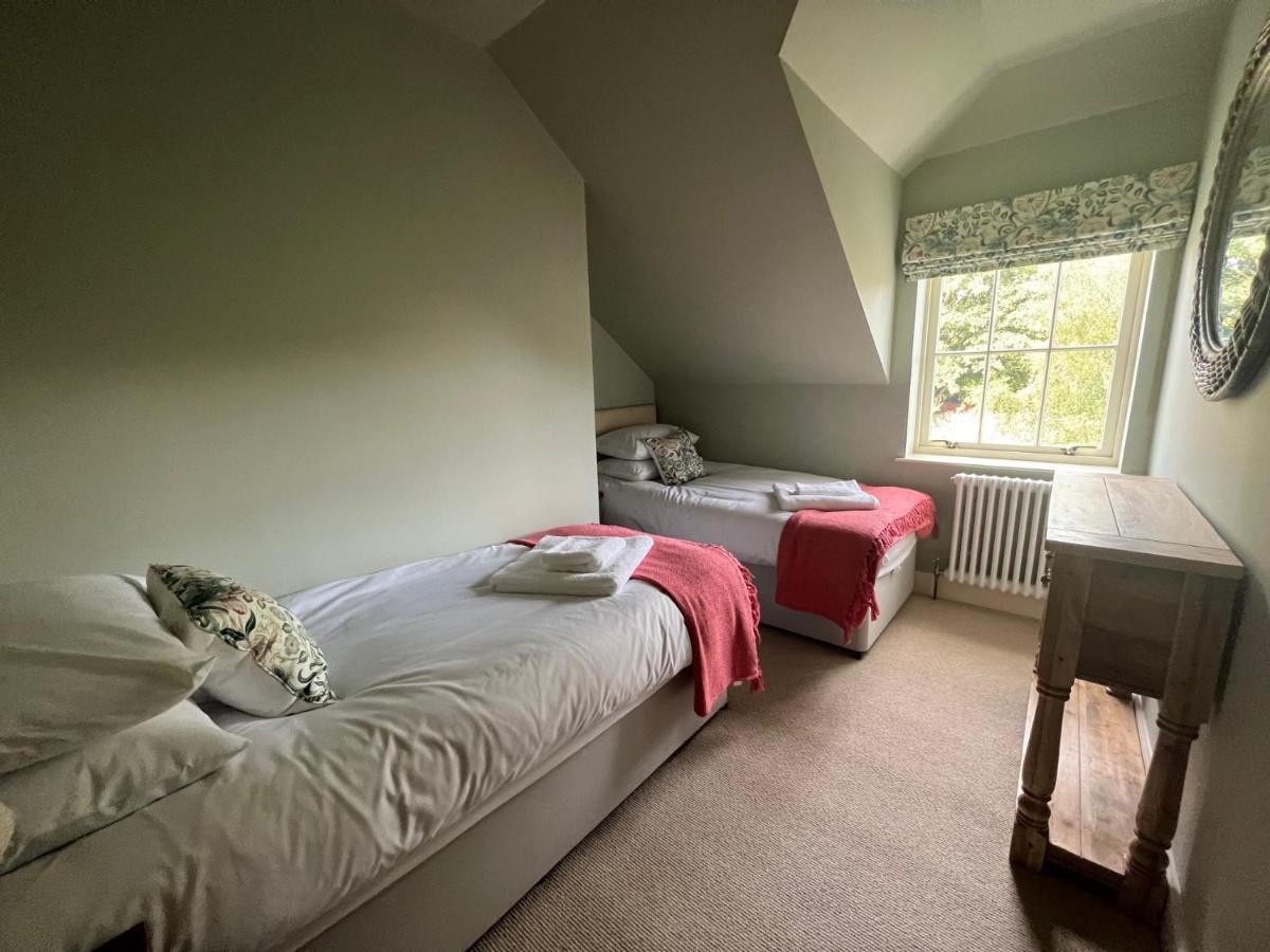 Quaint Self Contained Cottage Near Edinburgh. Loanhead ภายนอก รูปภาพ